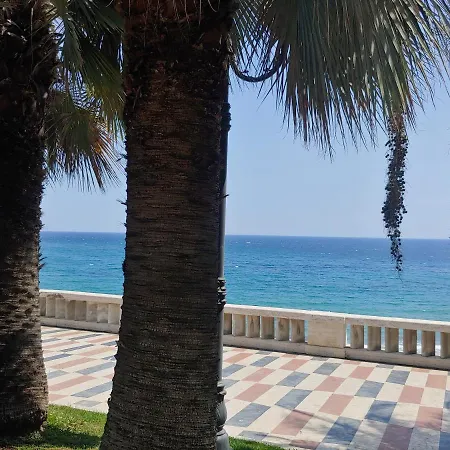 Apartman Interno 3 - Vicino Al Mare E Pista Ciclabile, Centro Zona Foce San Remo